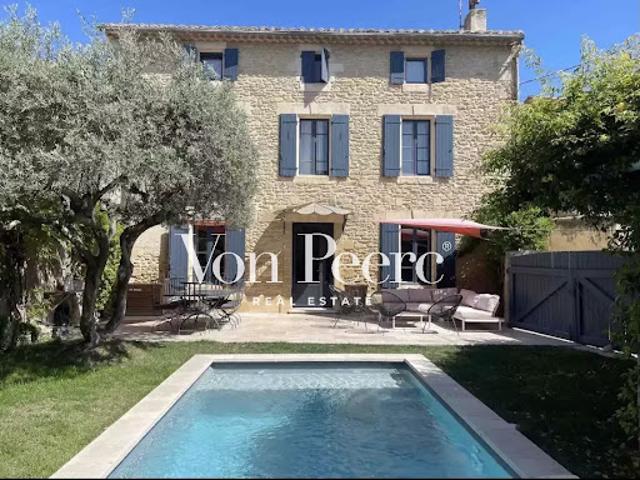Vente Maison 7 pièces 190 m2 Pujaut