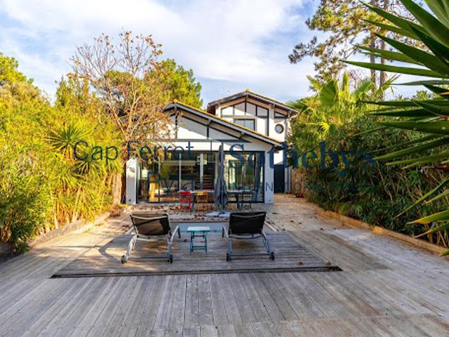 Vente Maison 7 pièces 190 m2 Pyla sur mer