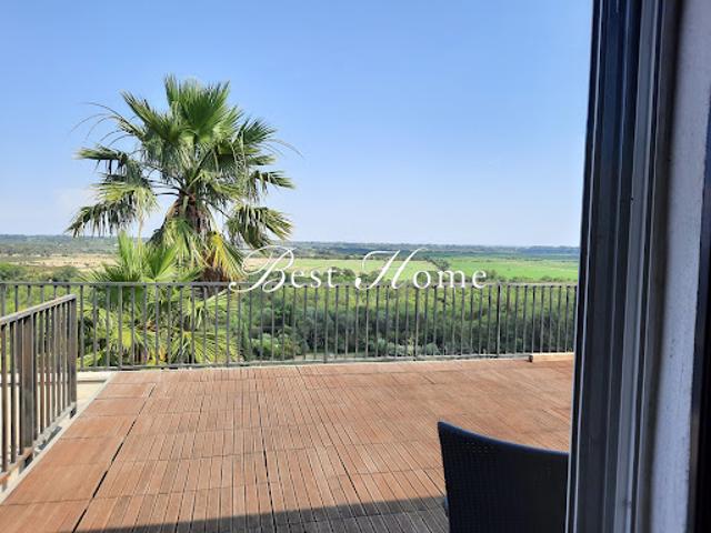 Vente Maison 7 pièces 190 m2 Saint Gilles
