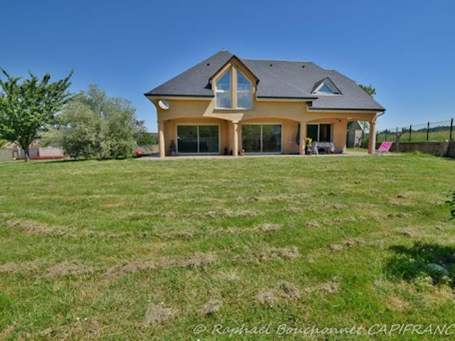 Vente Maison 7 pièces 190 m2 Trebons