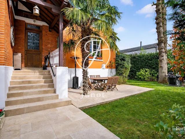 Vente Maison 7 pièces 190 m2 Vaucresson