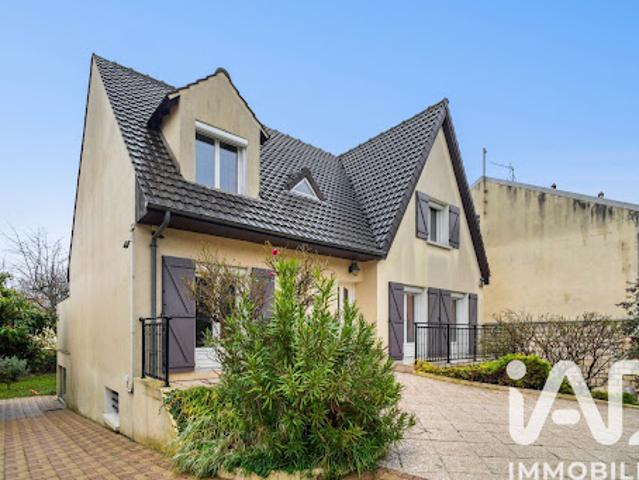 Vente Maison 7 pièces 190 m2 Vitry sur Seine
