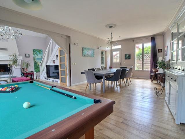 Vente Maison 7 pièces 191 m2 Nanterre