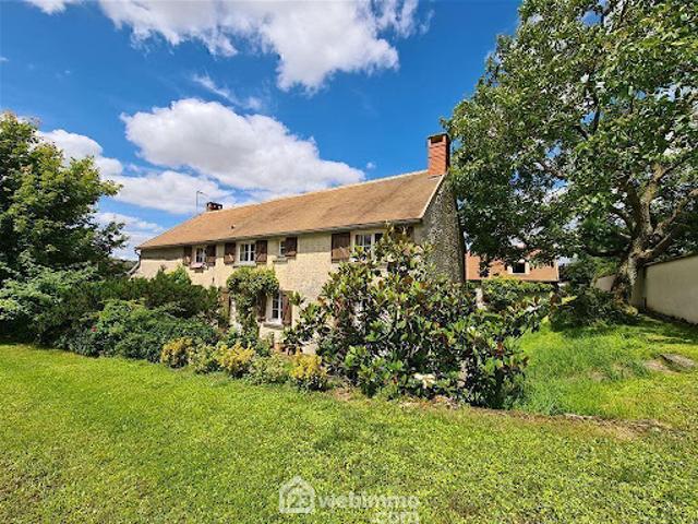 Vente Maison 7 pièces 191 m2 Etampes