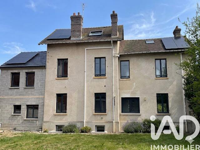 Vente Maison 7 pièces 192 m2 Mézières sur Seine