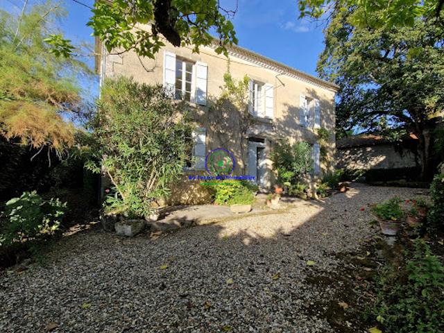 Vente Maison 7 pièces 192 m2 Nérac