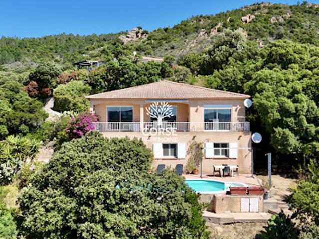Vente Maison 7 pièces 192 m2 Porto Vecchio