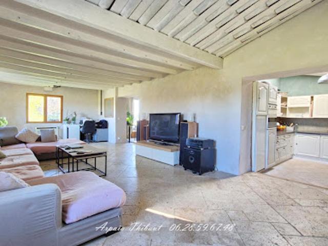 Vente Maison 7 pièces 192 m2 Valensole