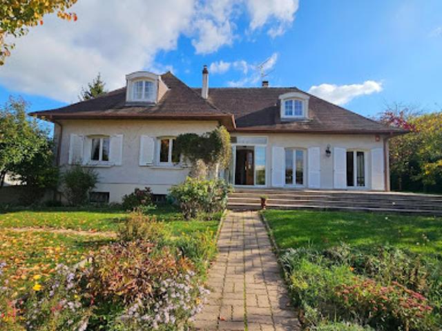 Vente Maison 7 pièces 192 m2 Chalons en champagne