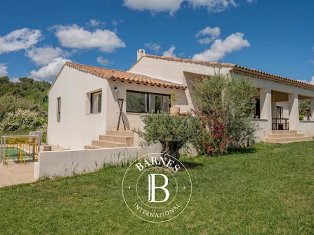 Vente Maison 7 pièces 193 m2 Meyreuil