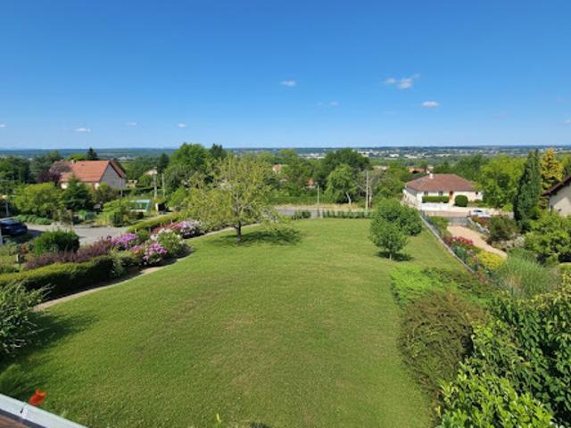 Vente Maison 7 pièces 193 m2 Creuzier le Vieux