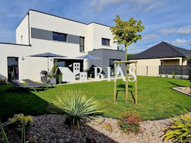 Vente Maison 7 pièces 193 m2 Sainte Marie des Champs