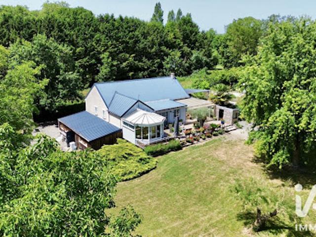 Vente Maison 7 pièces 204 m2 Berry Bouy