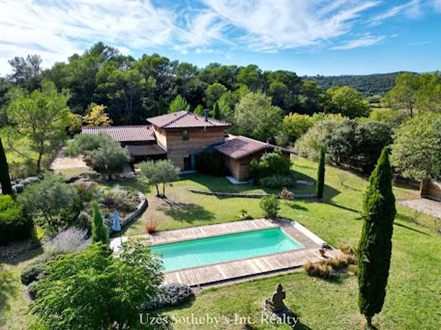 Vente Maison 7 pièces 205 m2 Anduze