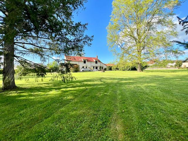 Vente Maison 7 pièces 205 m2 Garchizy