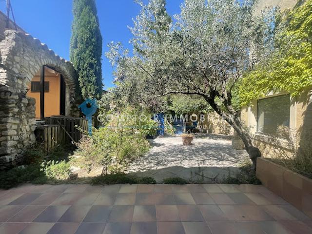 Vente Maison 7 pièces 205 m2 La Garde Adhémar