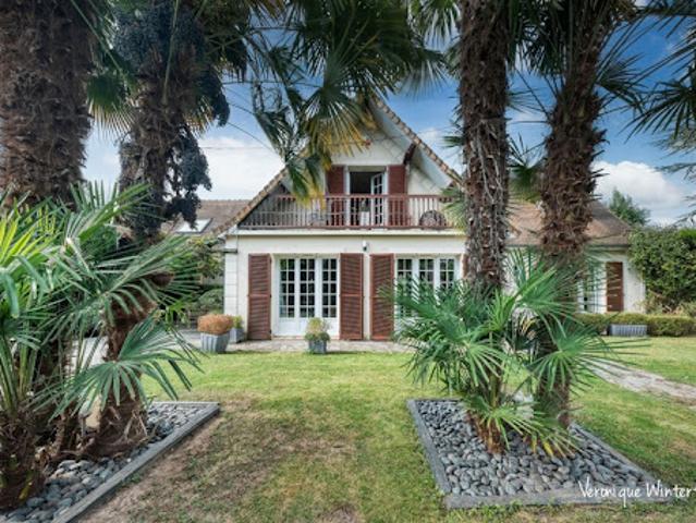 Vente Maison 7 pièces 205 m2 Vert