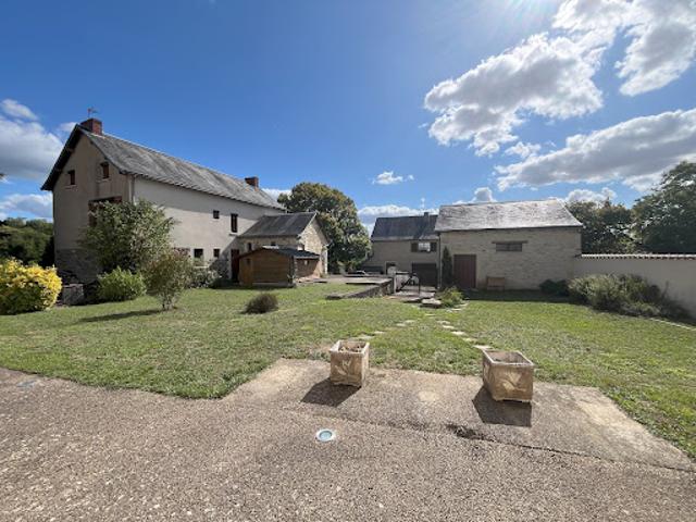 Vente Maison 7 pièces 205.12 m2 Beaumont Saint Cyr