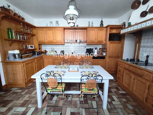 Vente Maison 7 pièces 206 m2 Jallais