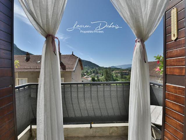 Vente Maison 7 pièces 206 m2 Serres