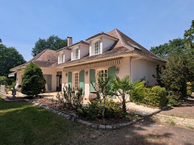 Vente Maison 7 pièces 207 m2 Mont de Marsan