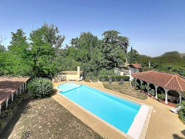 Vente Maison 7 pièces 207 m2 Montesquieu Volvestre