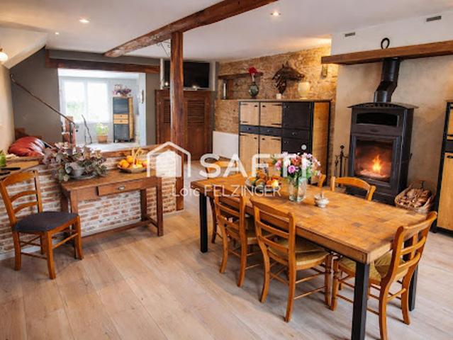Vente Maison 7 pièces 207 m2 Courtrizy et Fussigny