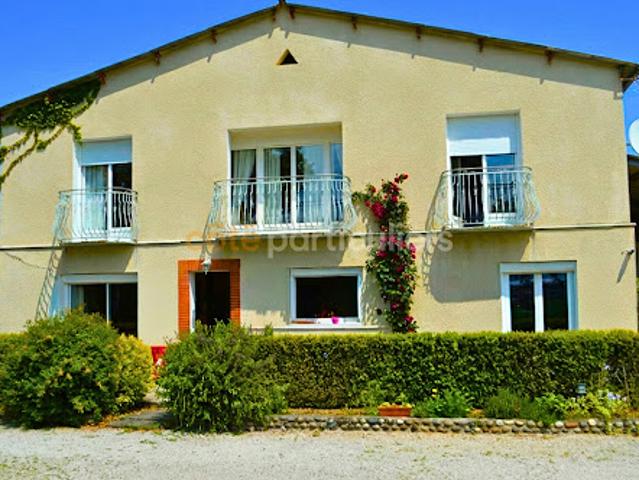 Vente Maison 7 pièces 208 m2 Pouyastruc