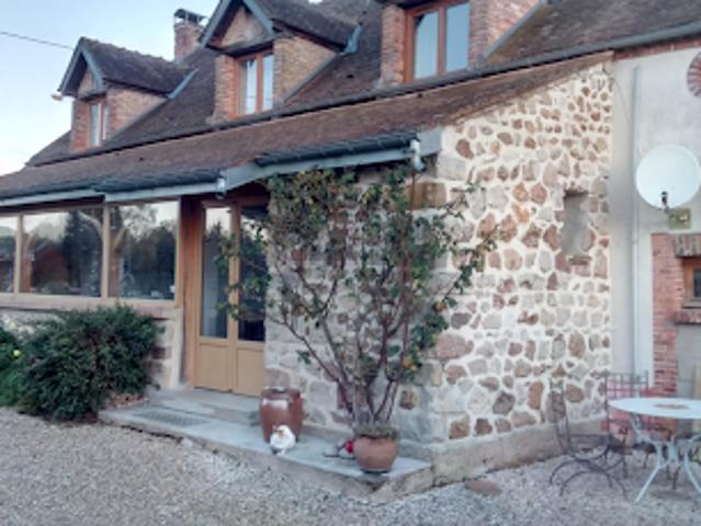 Vente Maison 7 pièces 208 m2 Saint valerien