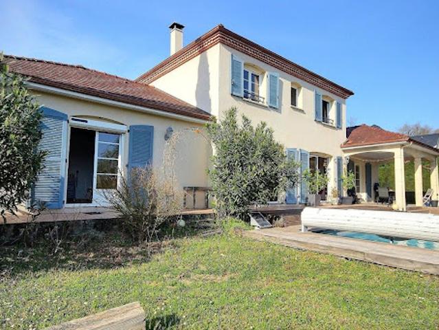 Vente Maison 7 pièces 208 m2 Serres Castet