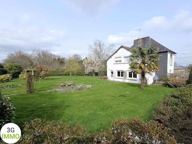 Vente Maison 7 pièces 200 m2 Maël Carhaix