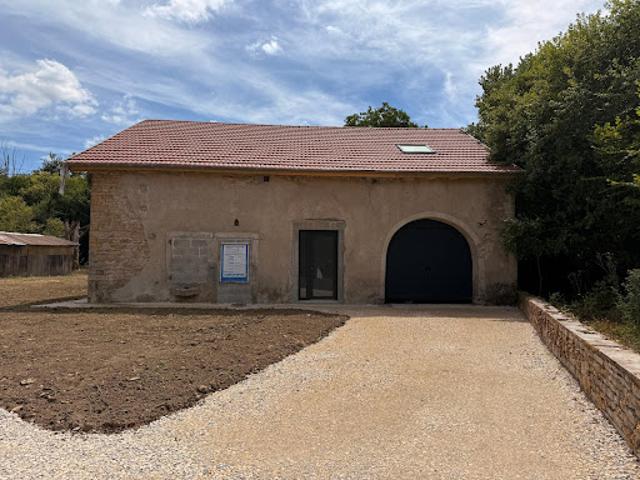 Vente Maison 7 pièces 200 m2 Montarlot lès Rioz