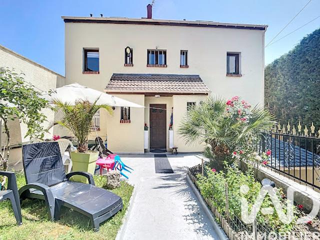 Vente Maison 7 pièces 200 m2 Montreuil
