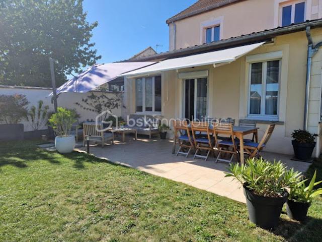 Vente Maison 7 pièces 200 m2 Rozay en Brie