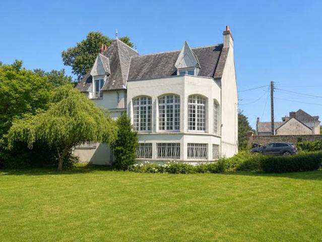 Vente Maison 7 pièces 200 m2 Ouzouer le Marché