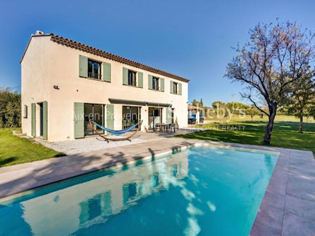 Vente Maison 7 pièces 200 m2 Aix en Provence