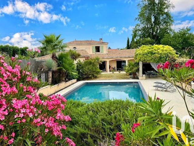 Vente Maison 7 pièces 200 m2 Angouleme