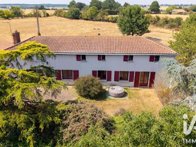 Vente Maison 7 pièces 200 m2 Beaupréau en Mauges