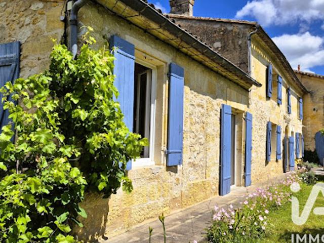 Vente Maison 7 pièces 200 m2 Cabara