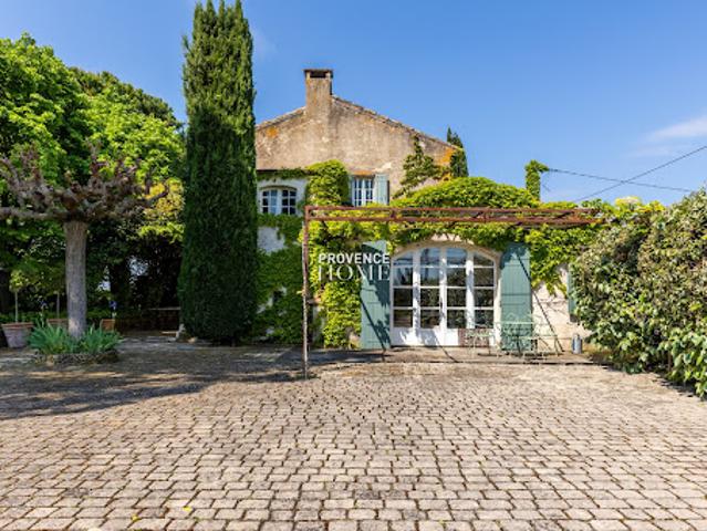 Vente Mas 7 pièces 200 m2 Cavaillon