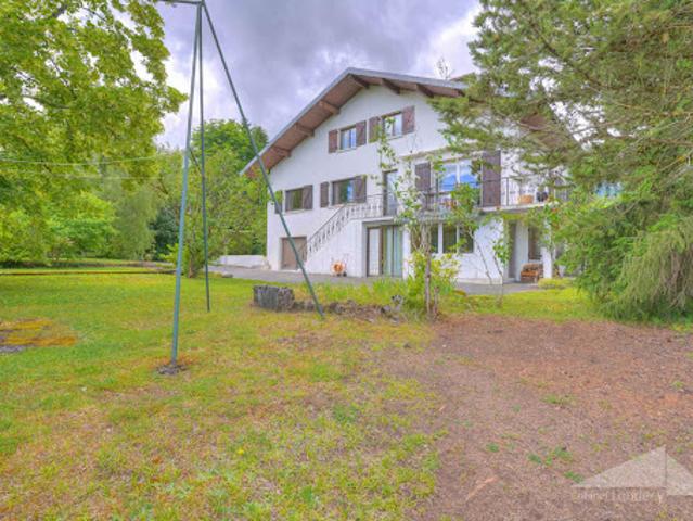 Vente Maison 7 pièces 200 m2 Gex