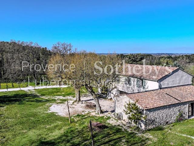 Vente Maison 7 pièces 200 m2 L'Isle sur la Sorgue