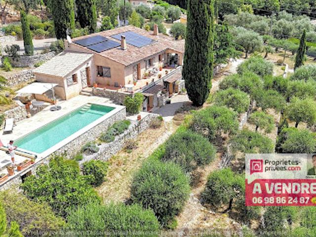 Vente Maison 7 pièces 200 m2 Peymeinade