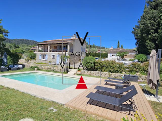 Vente Maison 7 pièces 200 m2 Peymeinade