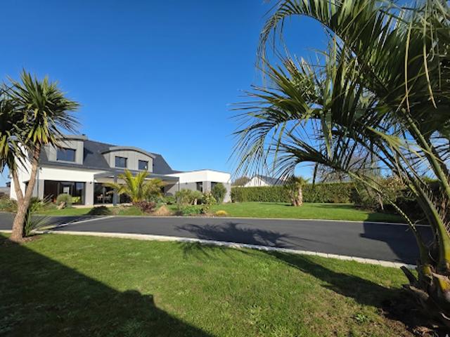 Vente Maison 7 pièces 200 m2 Plobannalec Lesconil