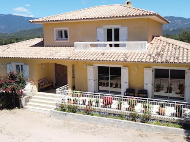 Vente Maison 7 pièces 200 m2 Porto Vecchio