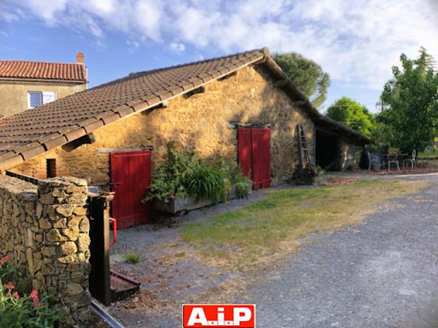 Vente Maison 7 pièces 200 m2 Pouzauges