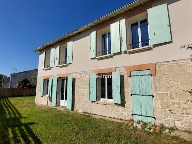 Vente Maison 7 pièces 200 m2 Prin Deyrançon