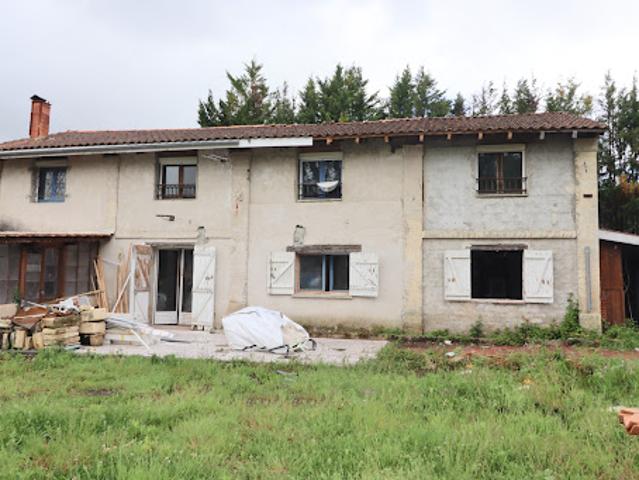 Vente Maison 7 pièces 200 m2 Reignac