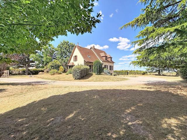 Vente Maison 7 pièces 200 m2 Saint Pierre de Varennes